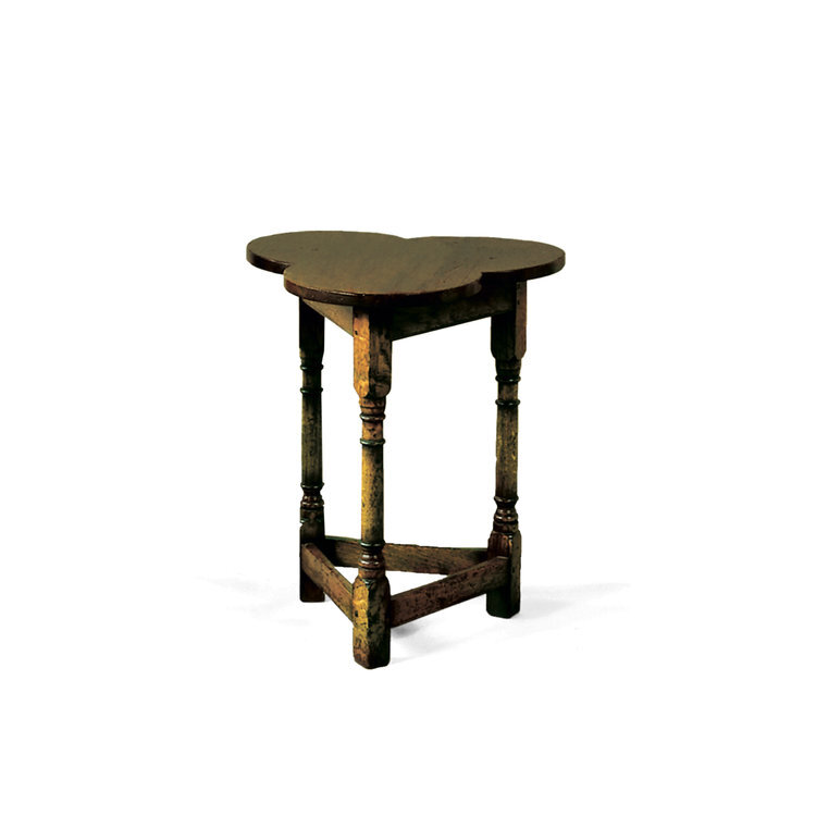 Cloverleaf table deals